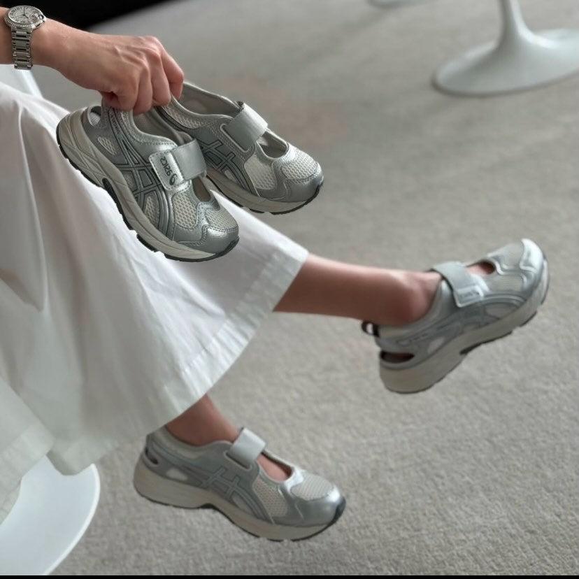 Preorder 預訂 Asics Contend MaryJane Silver 1014A383-020