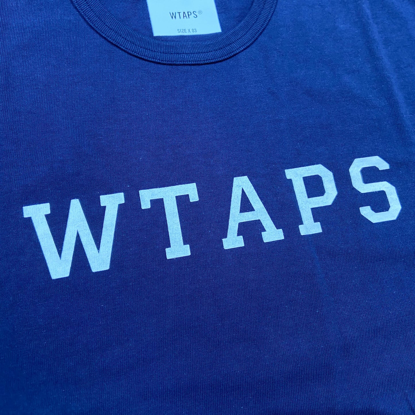 WTAPS COLLEGE SS / COTTON. TEE (Made in Japan) Navy