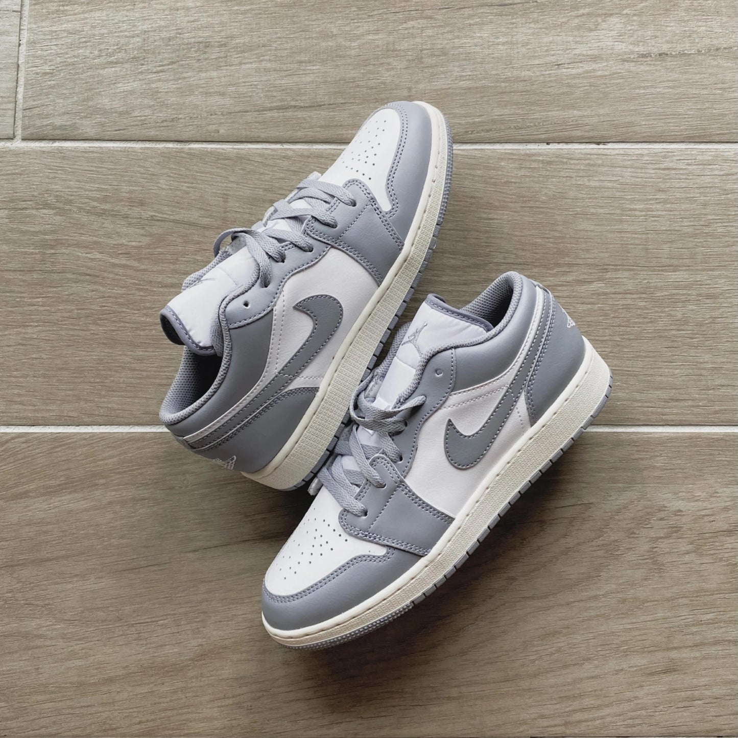 Preorder 預訂 Nike Air Jordan 1 Low GS Vintage Grey 553560-053