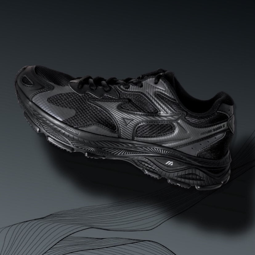 Preorder 預訂 Mizuno Racer S “幻影黑” D1GH223501