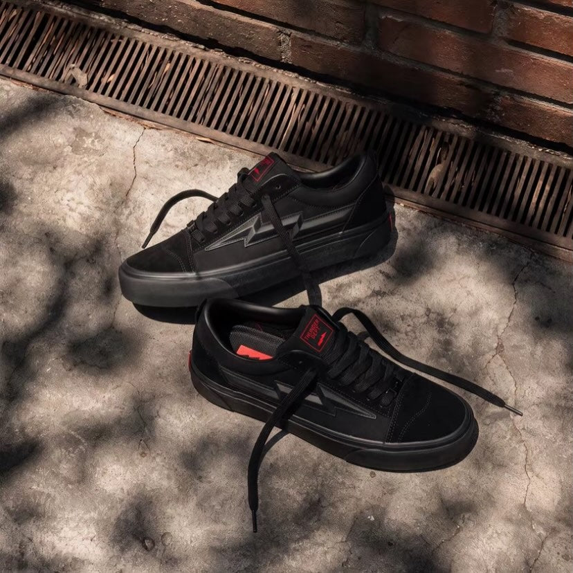 Preorder 預訂 Thunder Dept. Stylish Blackout