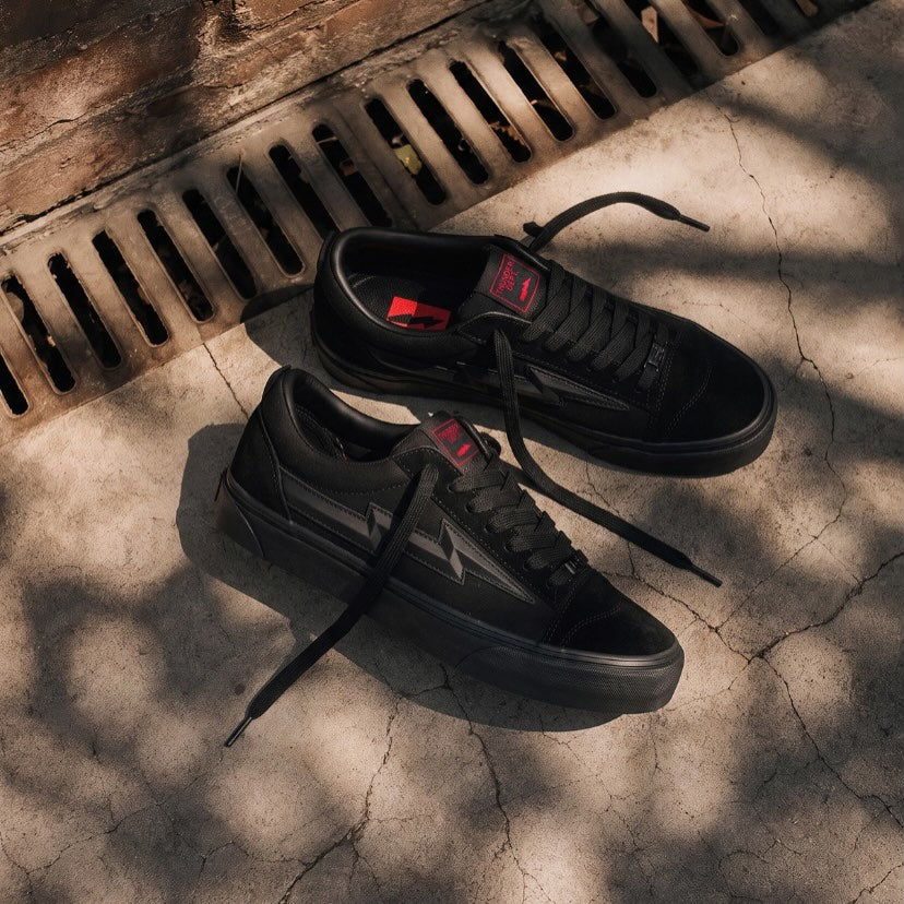 Preorder 預訂 Thunder Dept. Stylish Blackout