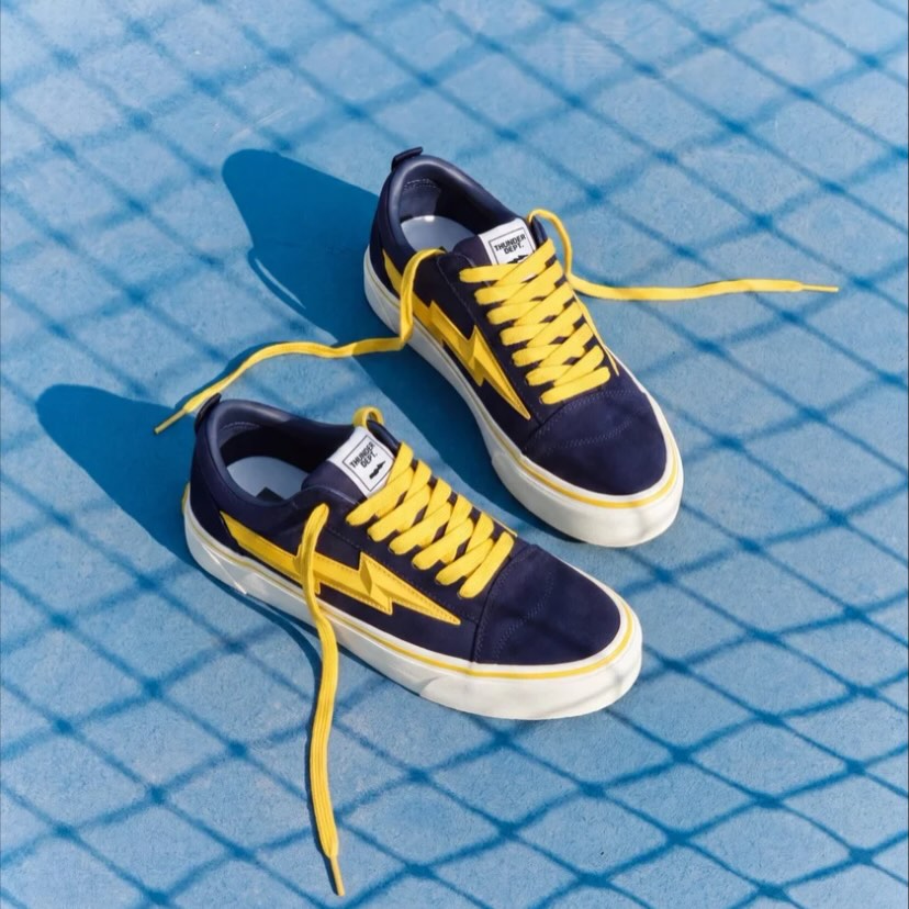 Preorder 預訂 Thunder Dept. Stylish Navy/Yellow