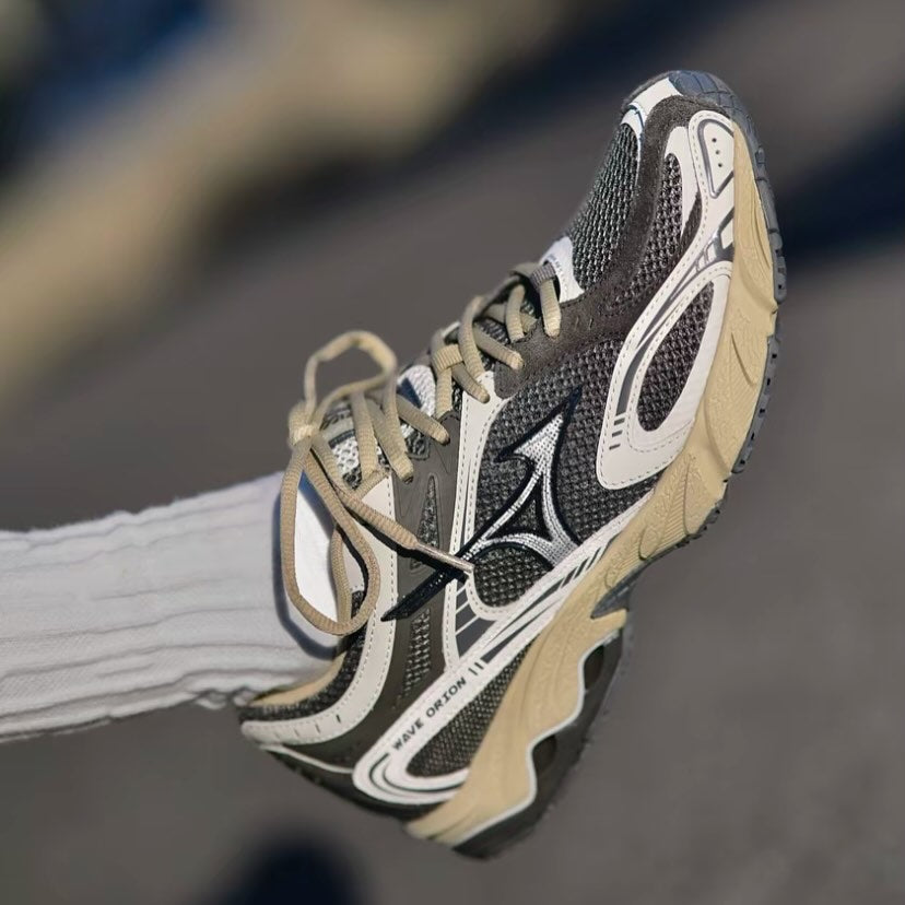 Preorder 預訂 Mizuno Wave Orion “Charcoal” D1GH232118