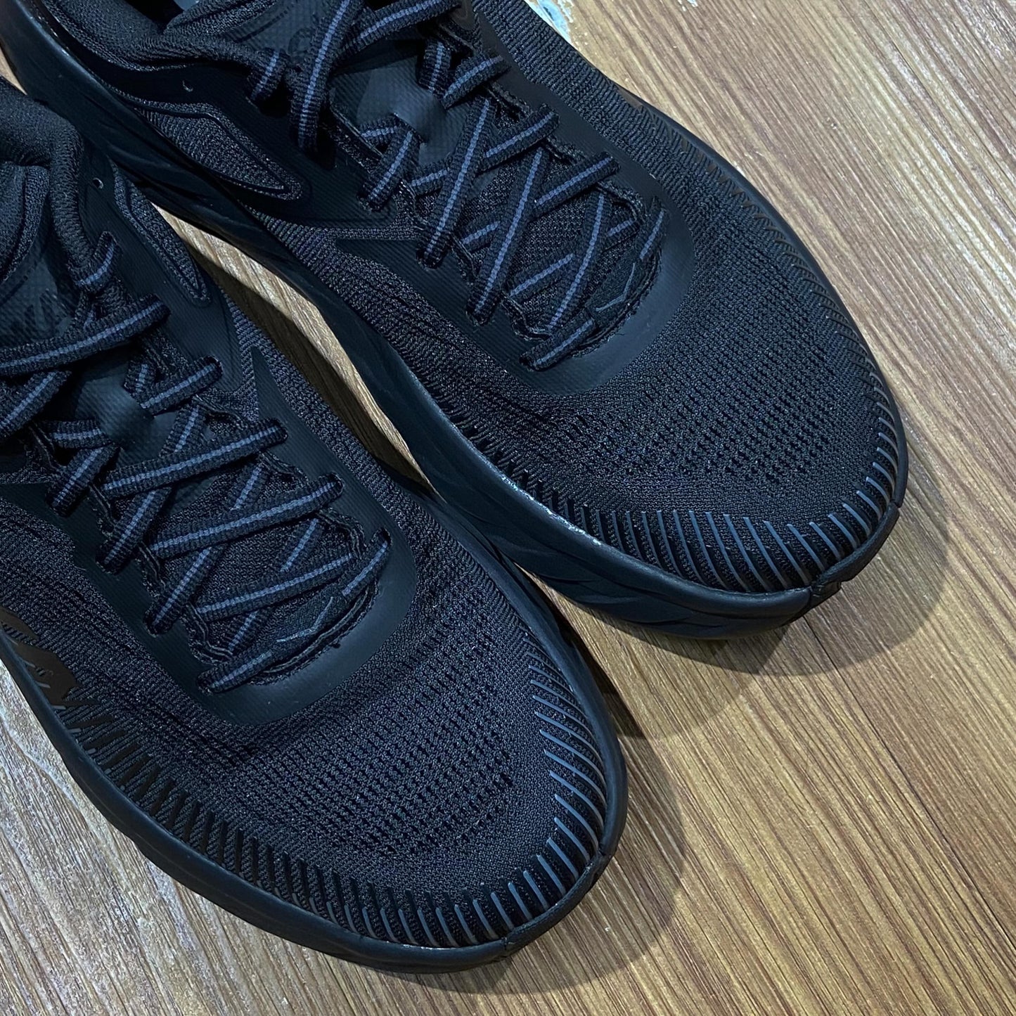 Hoka One One Bondi 7 Triple Black 1110518-BBLC