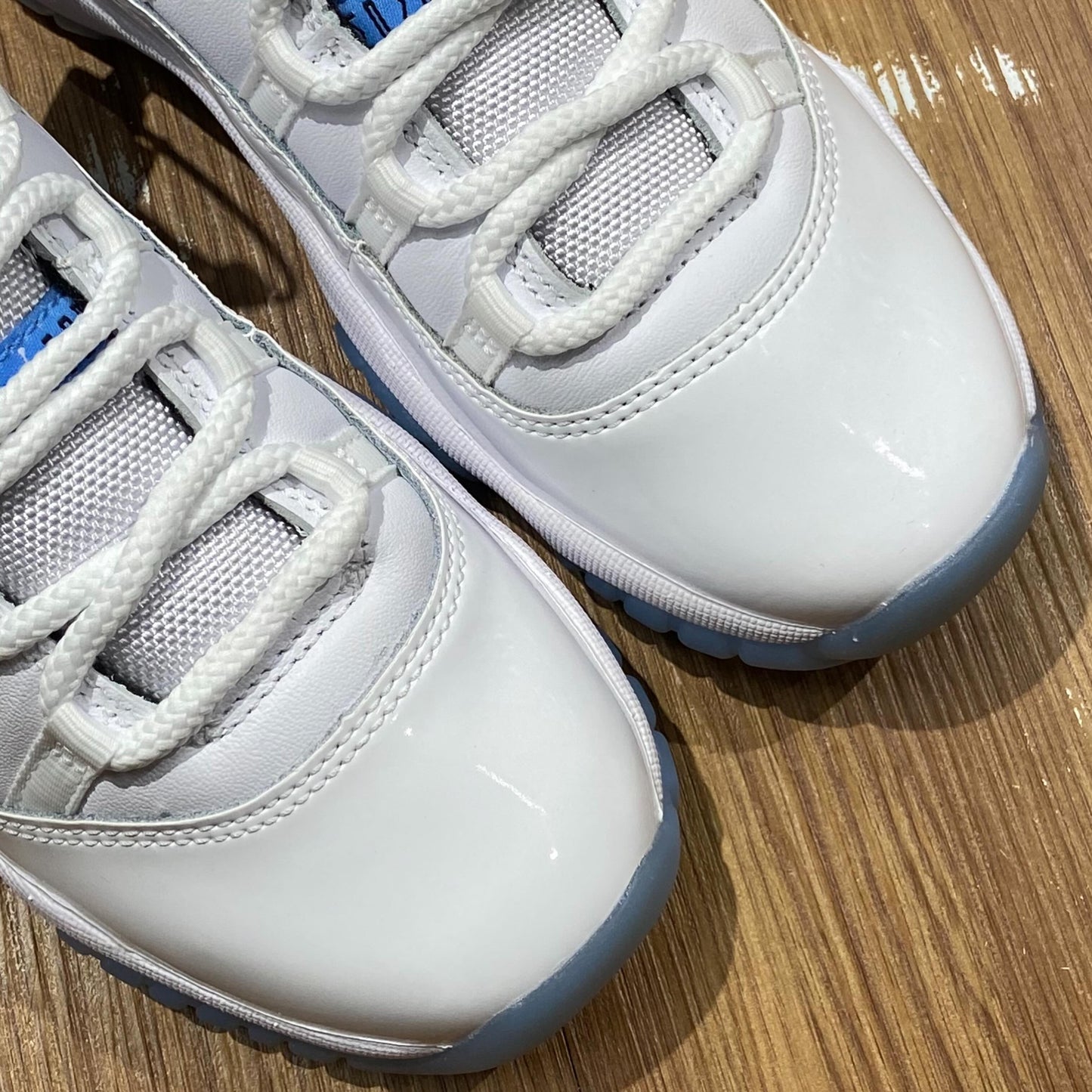 Nike Air Jordan 11 Retro OG GS “Legend Blue” 378038-104