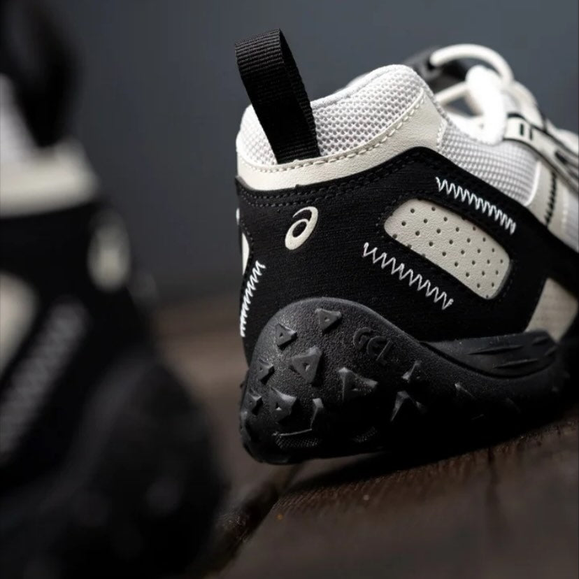 Preorder 預訂 Asics Gel-Ammg “Black/White” 1203B274-300