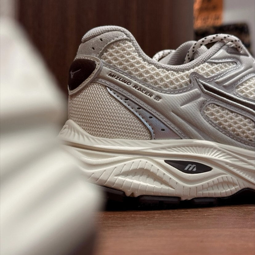 Preorder 預訂 Mizuno Racer S Mousse Brown D1GH253510