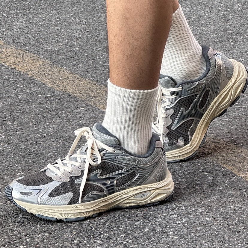 Preorder 預訂 Mizuno Racer S 銀灰藍 D1GH223519
