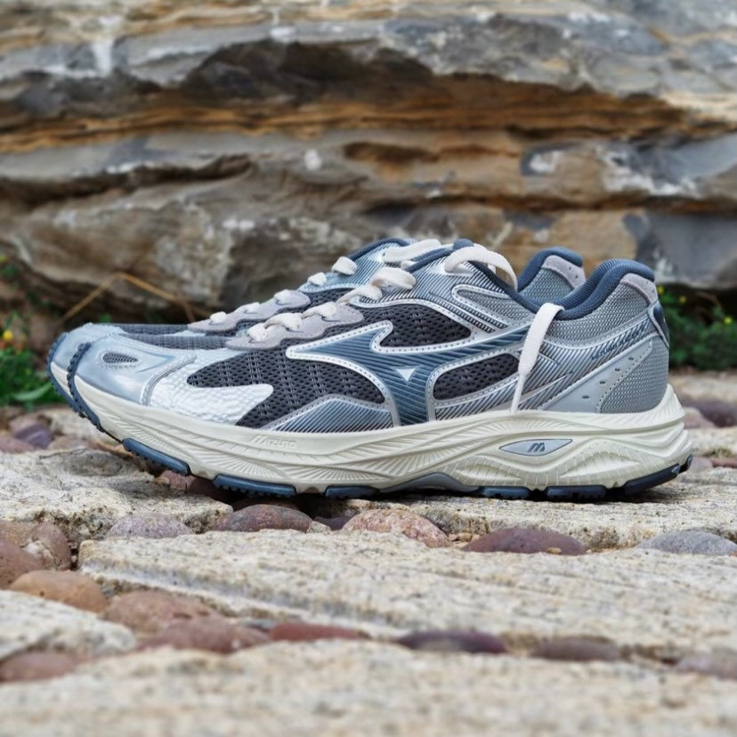 Preorder 預訂 Mizuno Racer S 銀灰藍 D1GH223519