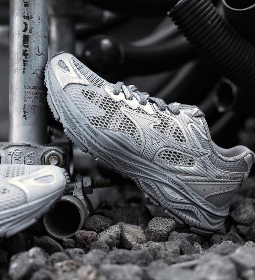 Preorder 預訂 Mizuno Racer S Grey Silver D1GH223524