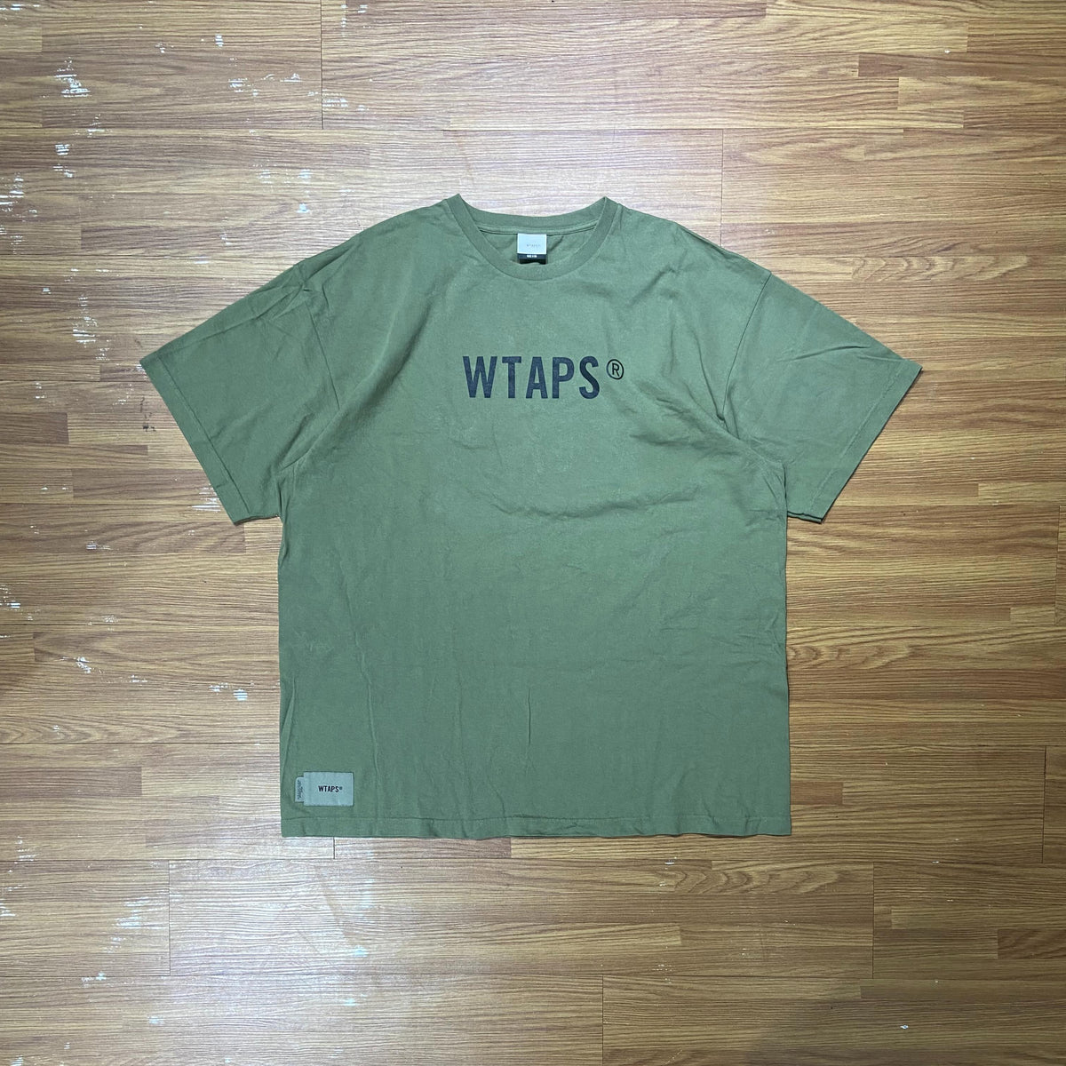 WTAPS SIGN SS / COTTON. TEE (Made in Japan) Olive Drab (Display Item)
