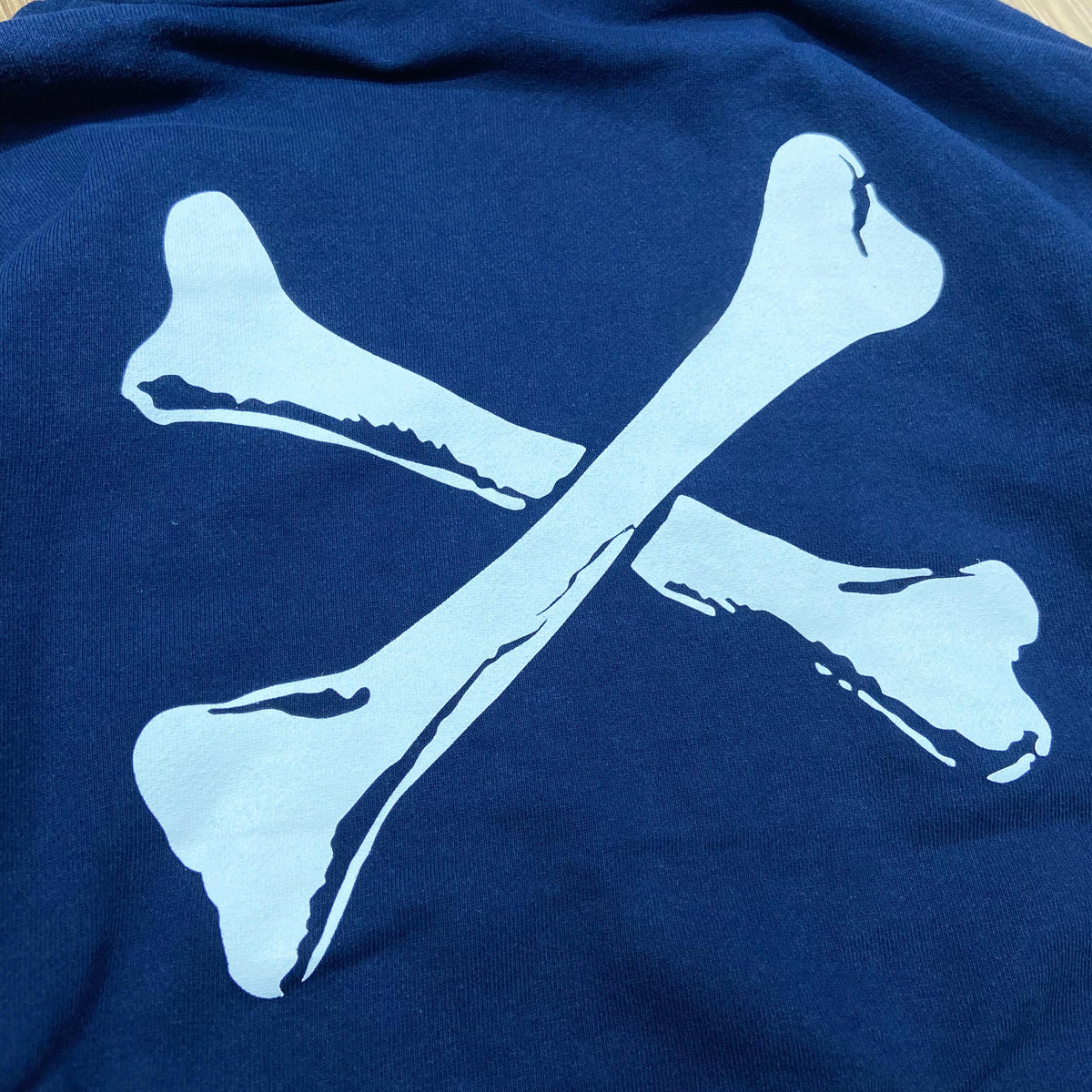 WTAPS CROSSBONES HOODY / COTTON. SWEAT (Made in Japan) Navy (Display Item)