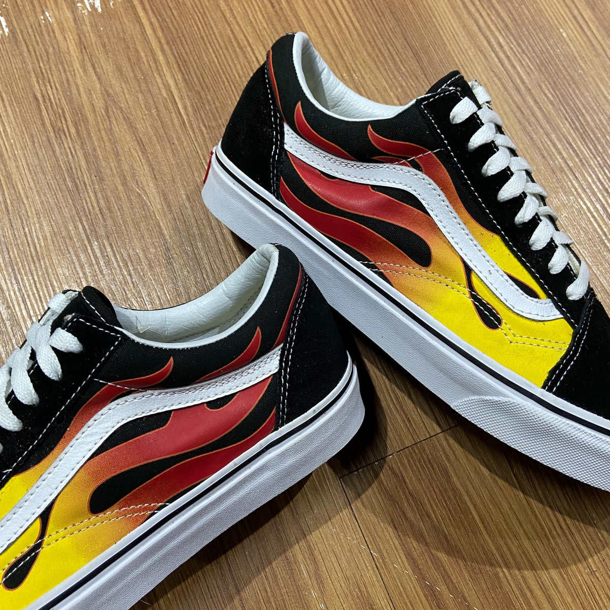 Vans Old Skool “Black Flame”
