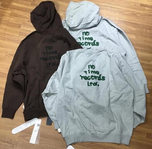 Pin Sktbs Graffiti Crewneck Grey