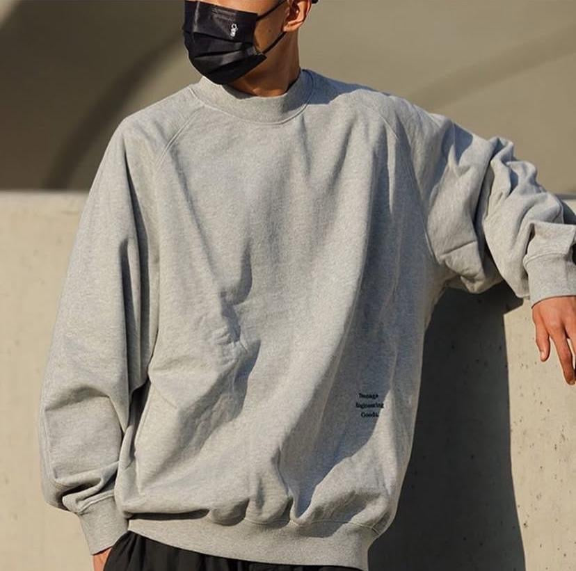 Pin Sktbs Graffiti Crewneck Grey