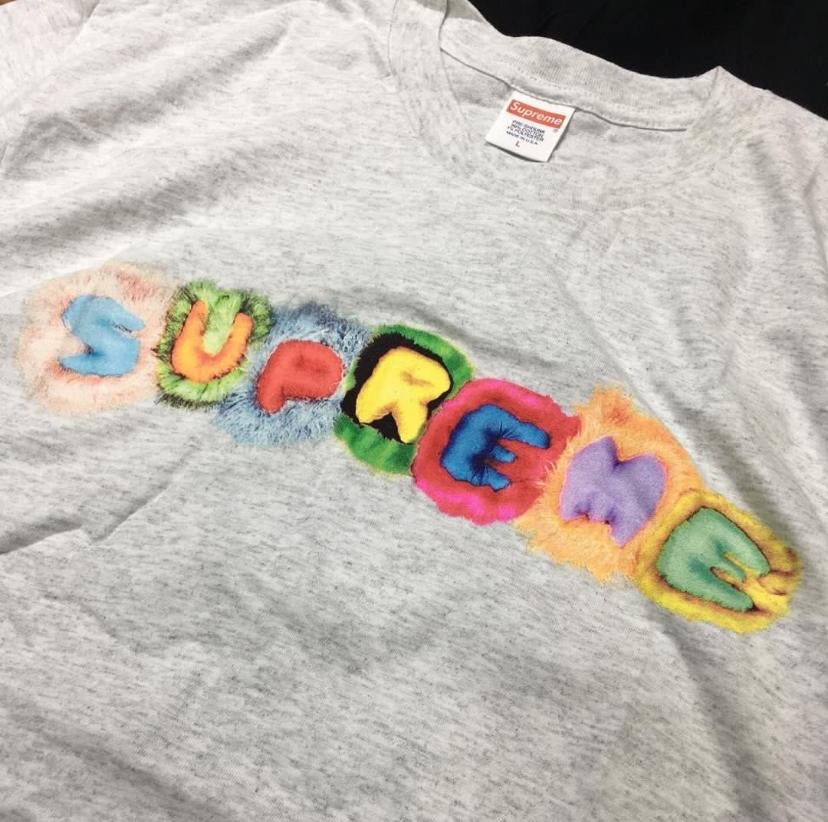 Supreme Pillows Tee Black Grey