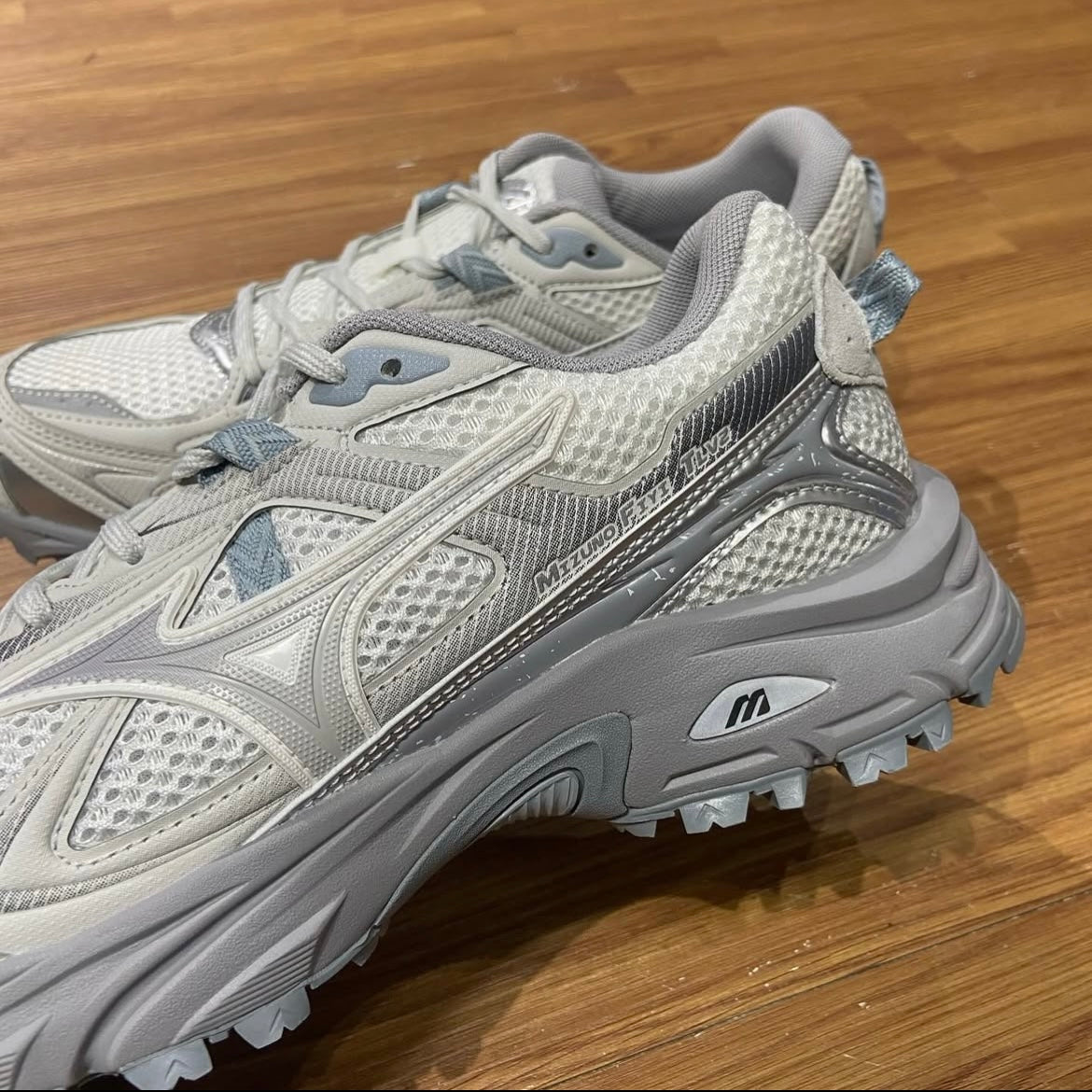Mizuno FIYI TL V2 Grey D1GH251902 灰色