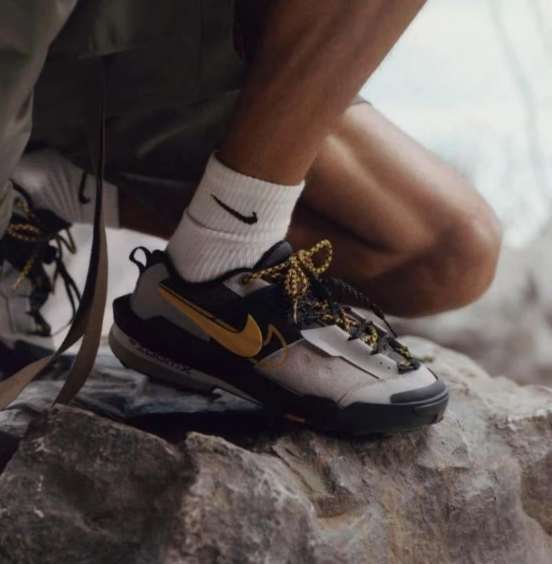 Preorder 預訂 Nike x Sacai Zegamadome SP Grey HQ8618-002