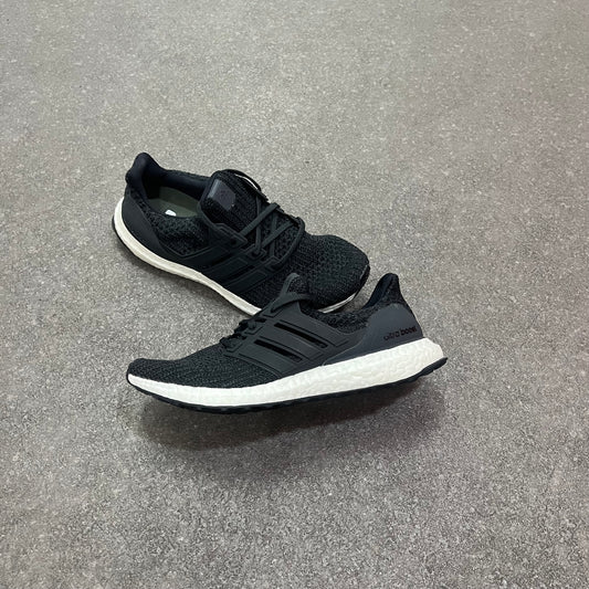 Adidas Ultra Boost 4.0 Carbon Black CM8116 Ultraboost 實拍