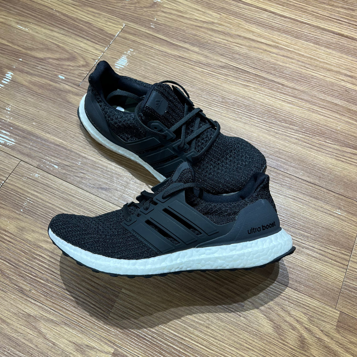 Adidas Ultra Boost 4.0 Carbon Black CM8116 Ultraboost 實拍