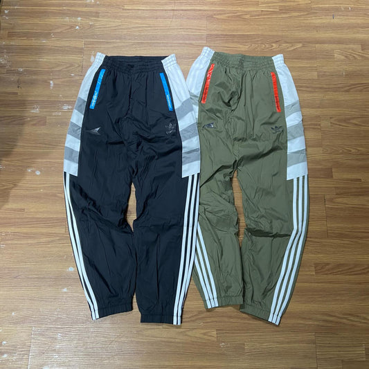 西山徹聯名 Adidas 運動長褲實拍