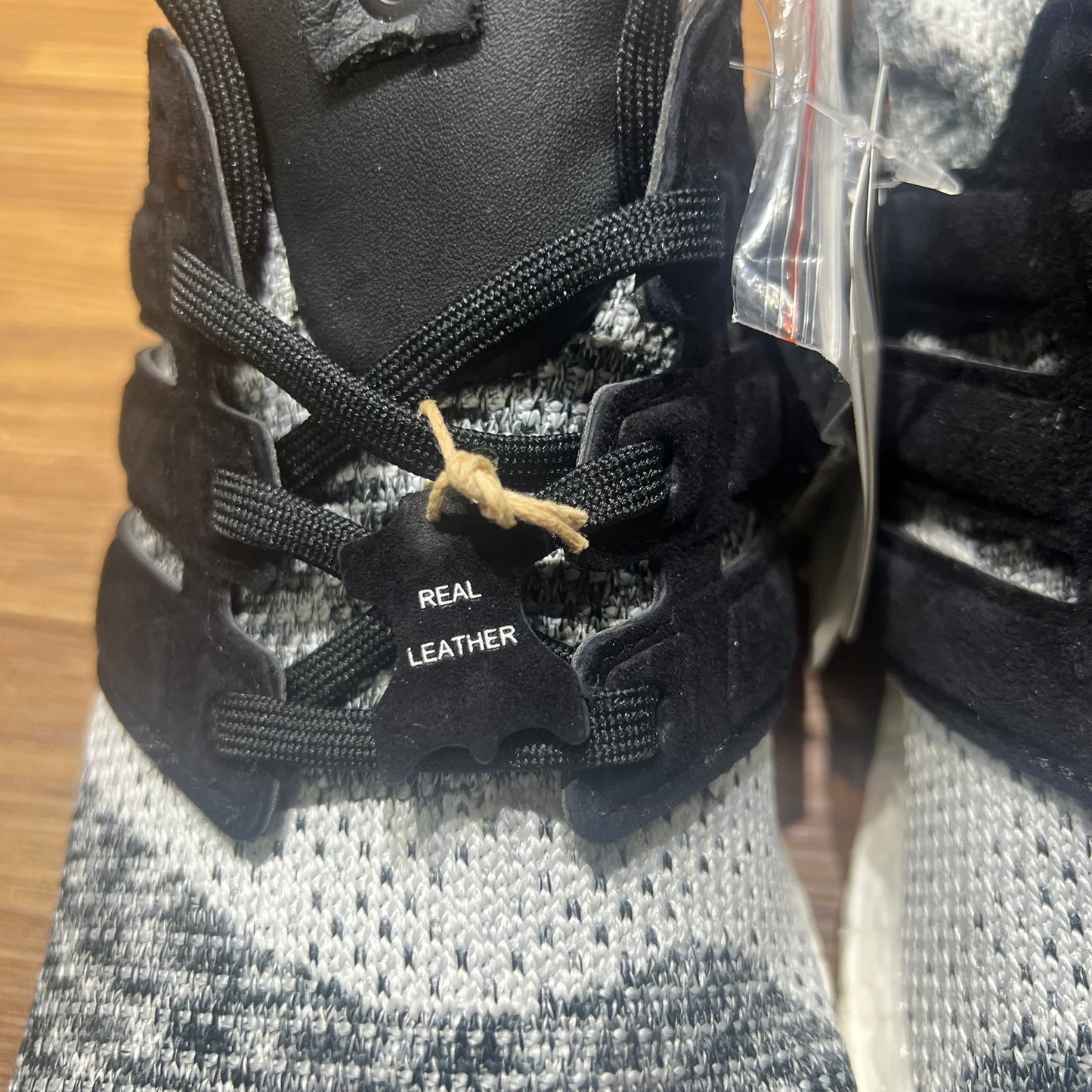 Adidas x Sneakersnstuff SNS x Social Status Ultra Boost 1.0 White Black BY2911 實拍