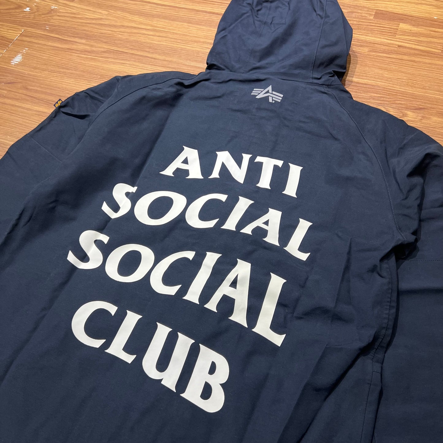 Alpha Industries x Anti Social Social Club ASSC ECWCS Torrent Waterproof Jacket Replica Blue 背面logo細節實拍
