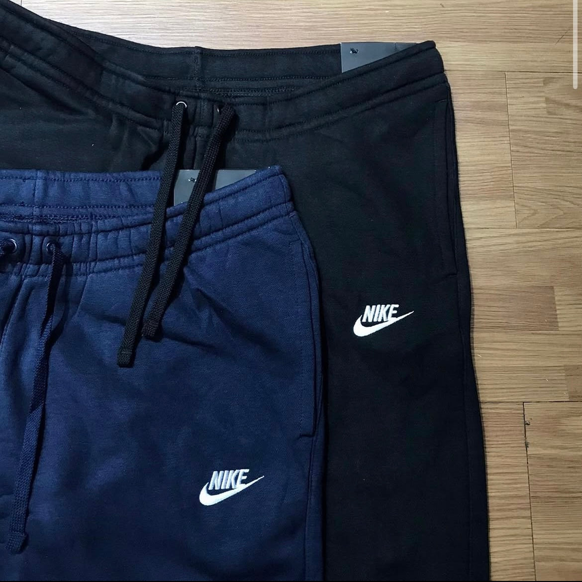 Nike French Club Small Logo Sweat Jogger Black 804408-010 / Navy 804408-451