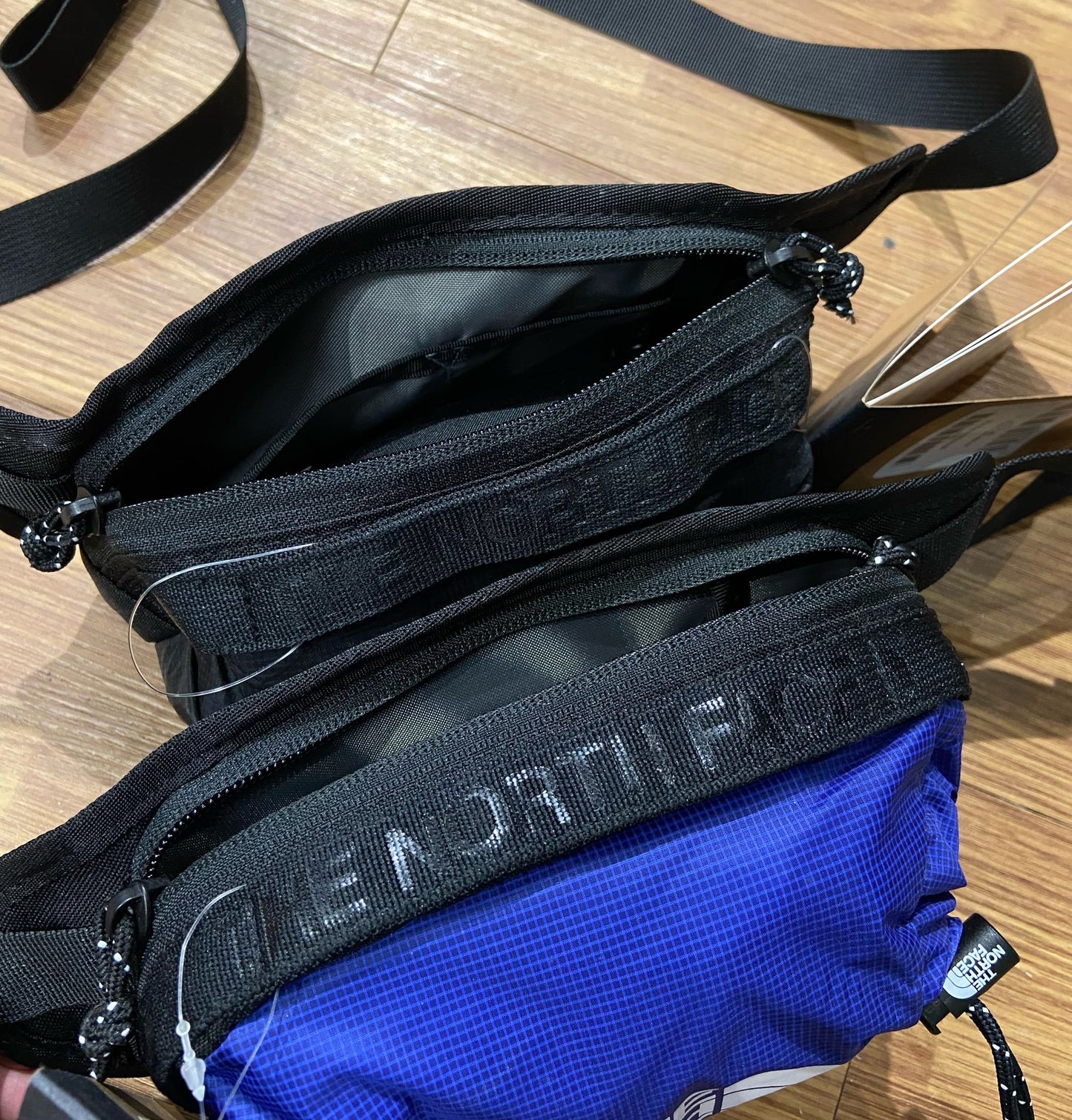 The North Face TNF Bozer Hip Pack III Black NF0A52RXJK3 Blue NF0A52RXZXC