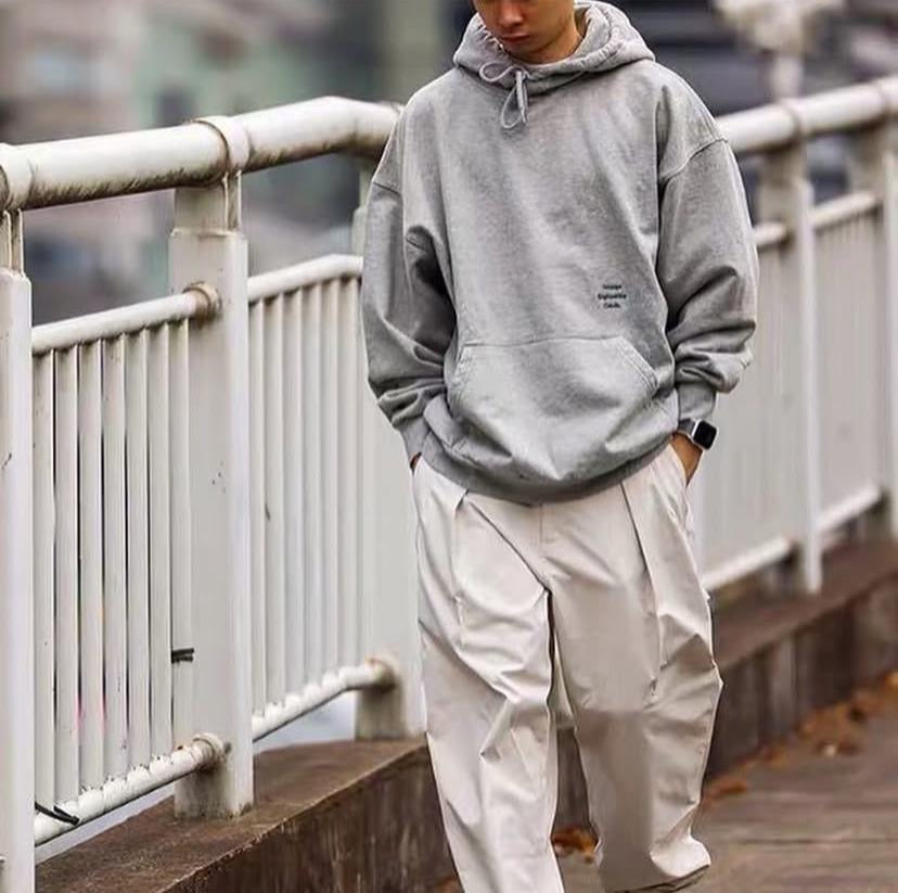 Pin Sktbs Graffiti Hoodie Grey