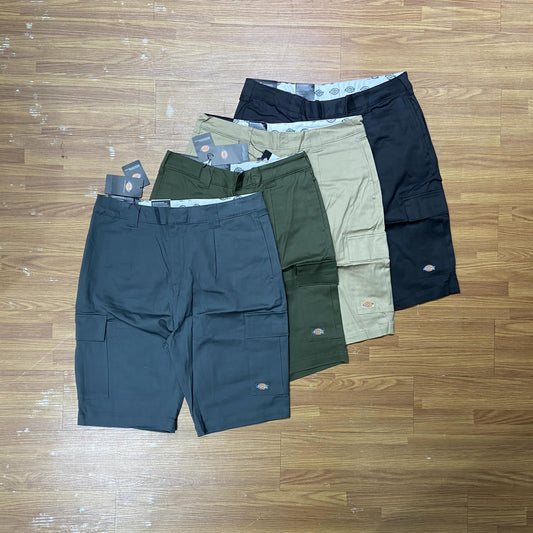 Dickies Cargo Twill Shorts DK007461 實拍