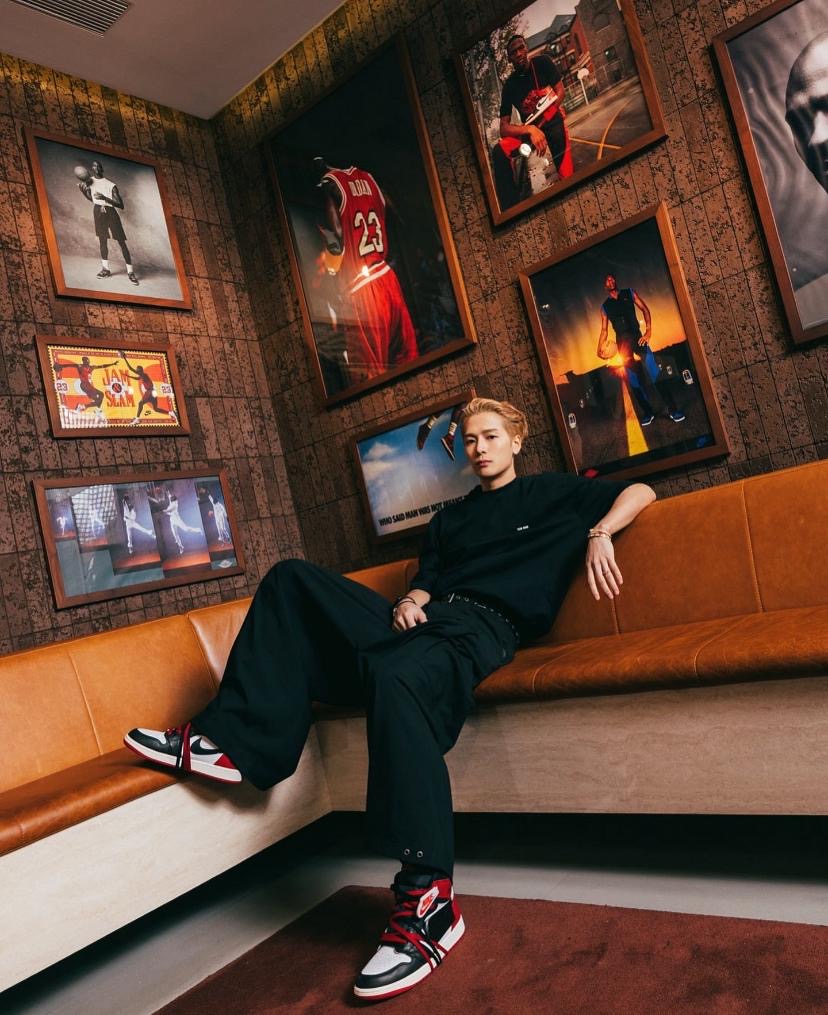 Preorder 預訂 Nike Air Jordan 1 High OG Black Toe Reimagined DZ5485-106 AJ1