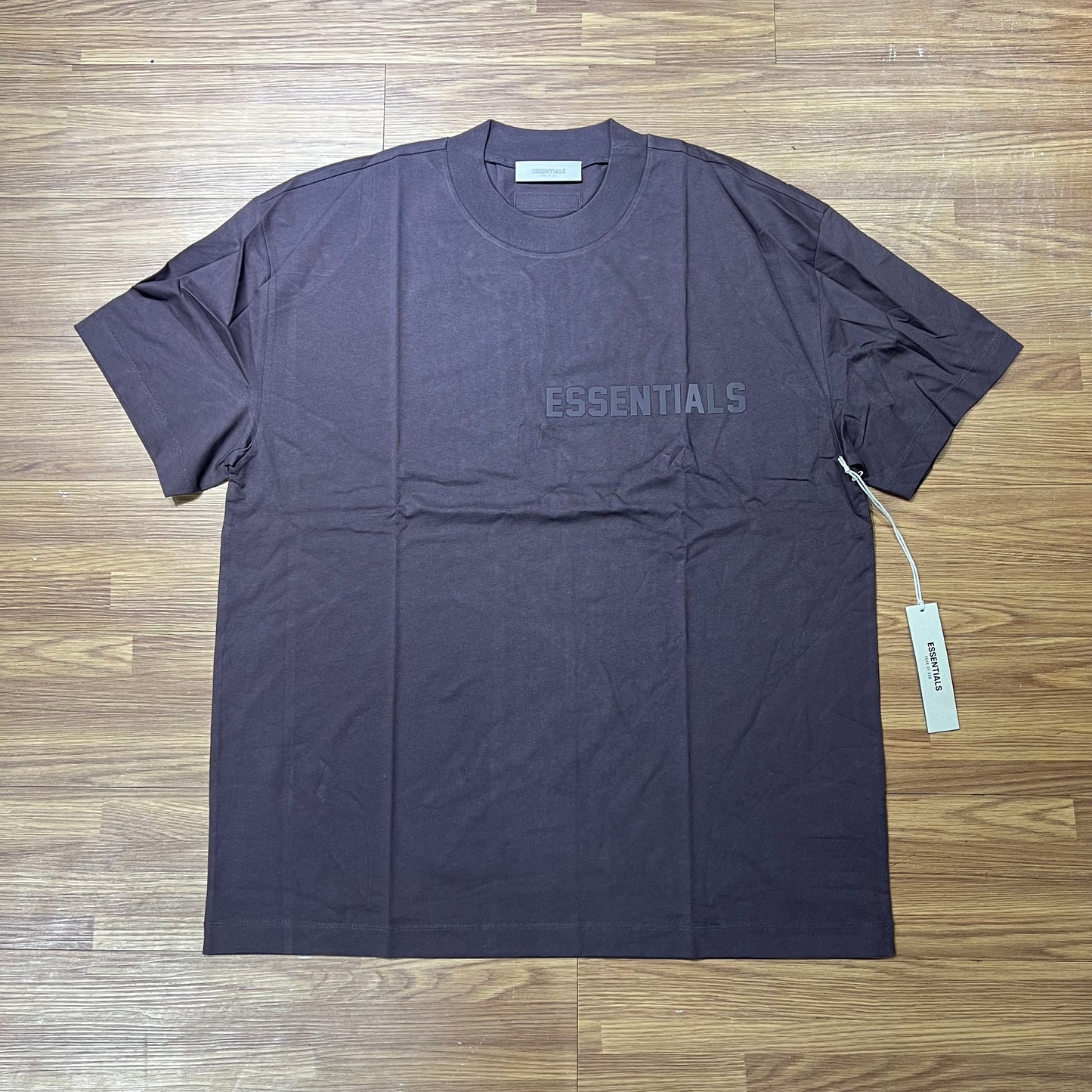 Fear of God FOG Essentials 3D Silicon Front Small Logo SS Tee Plum (Purple) 實拍