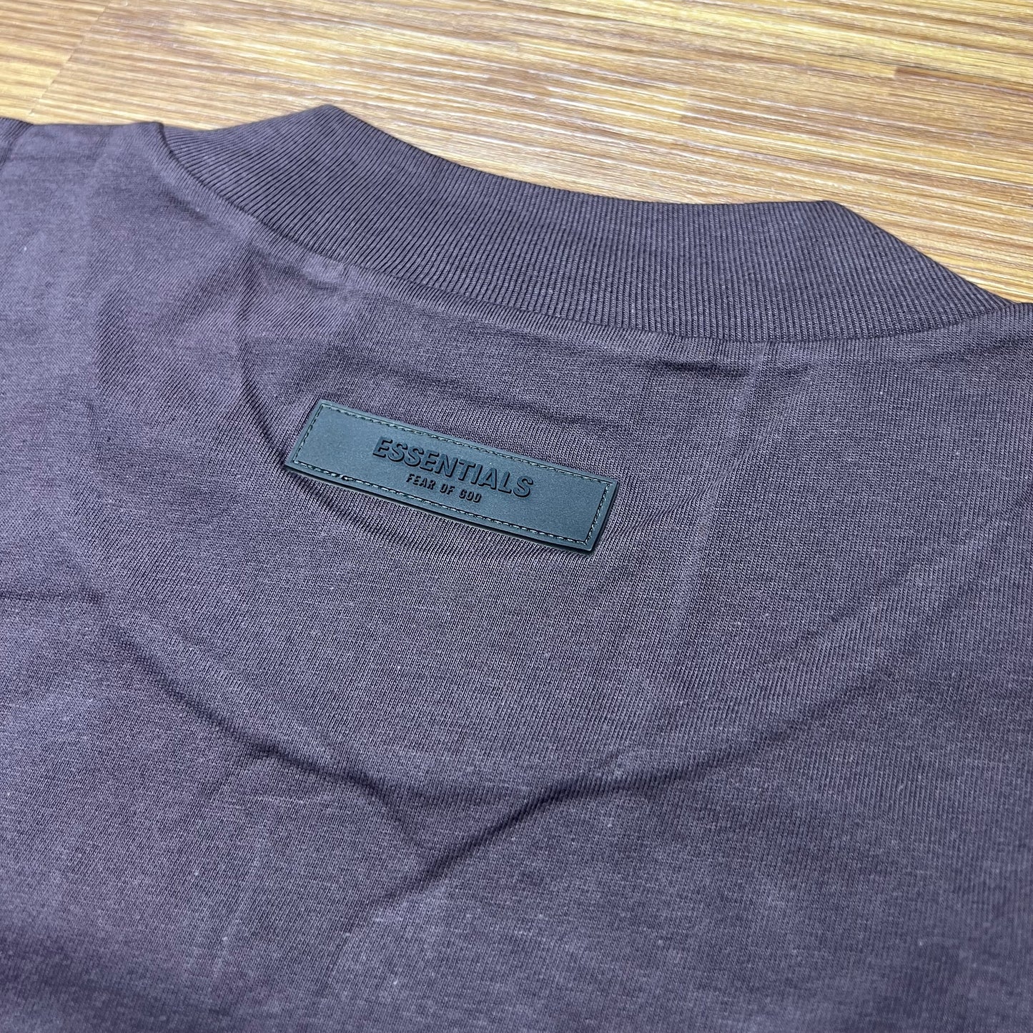 Fear of God FOG Essentials 3D Silicon Front Small Logo SS Tee Plum (Purple) 實拍