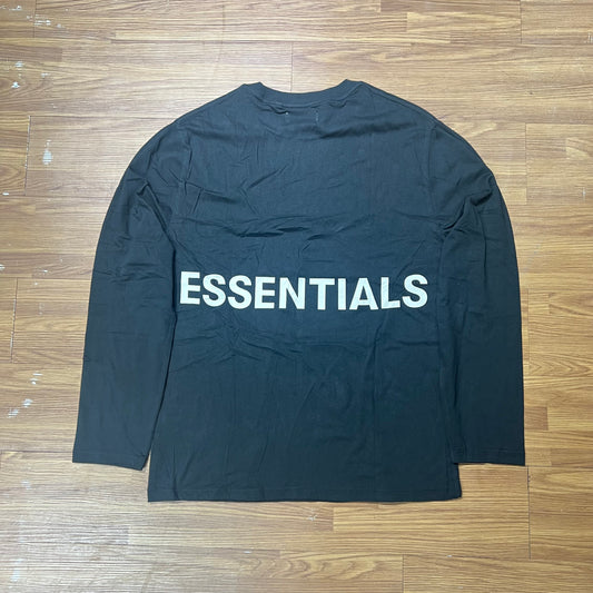 FOG Essentials Black 黑色大字長袖 T 背面