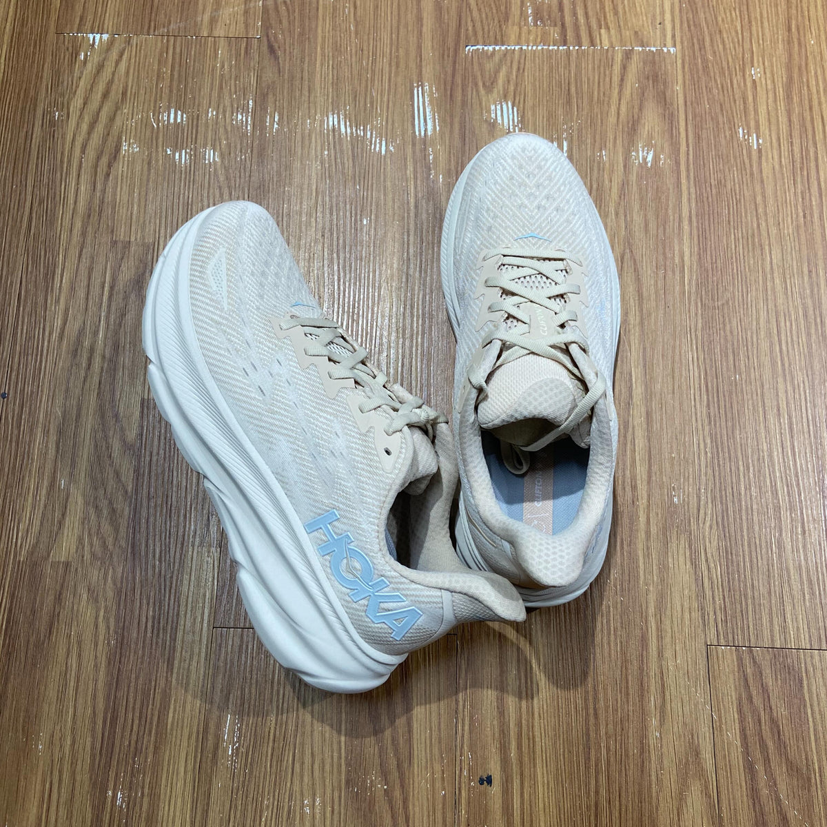 Hoka One One Clifton 9 Shifting Sand / Eggnog 1127895-SSEG