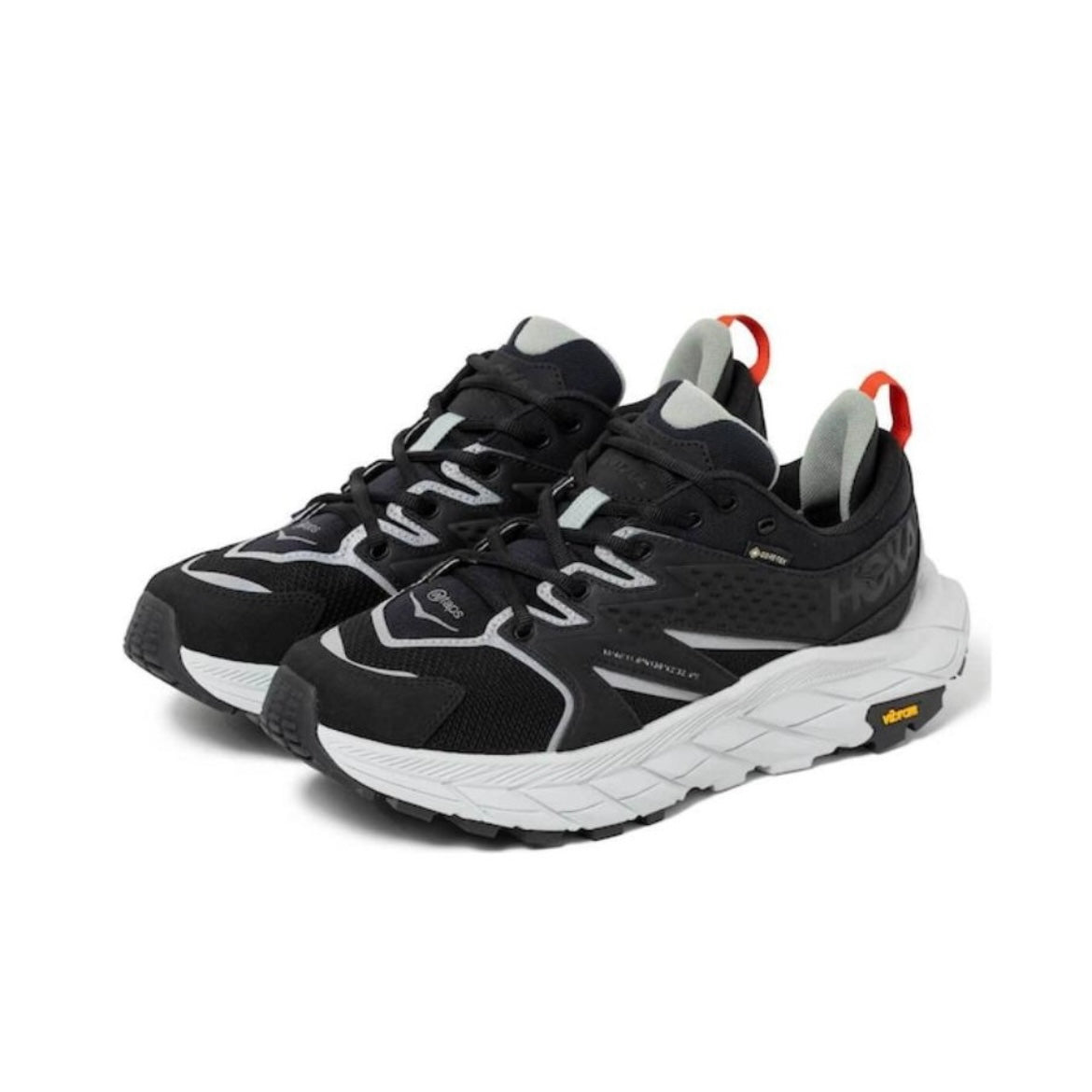 Hoka One One x Wtaps Anacapa Low GTX Jet Black / Four Leaf Clover