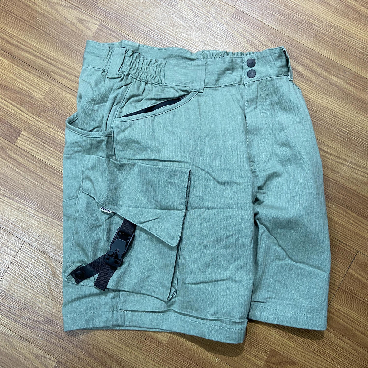 LAKH Supply Slanted Pockets Cargo Shorts Herringbone Olive SH-SPC-HBOL