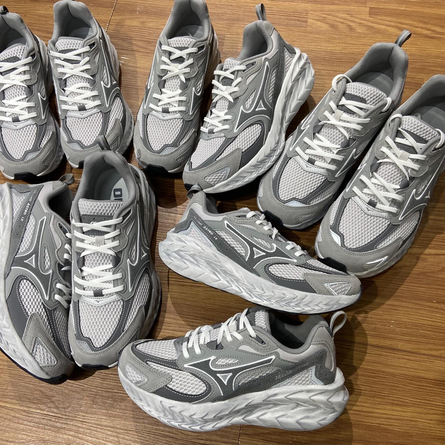Mizuno Astro LS Classic Grey D1GH252106 正面實拍