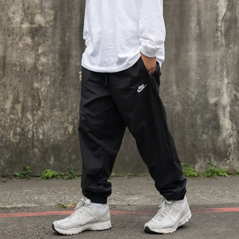 Nike NSW Special Woven UL Cuff Pants Black DD5311-010 黑色長褲 Standard Fit Taper Leg Regular Length