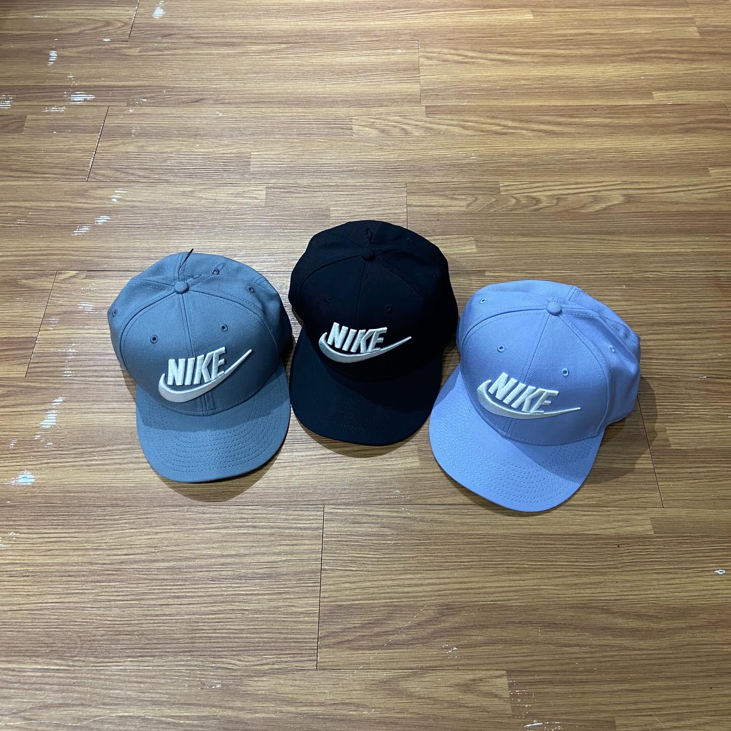Nike Futura Snapback Cap 正面實拍