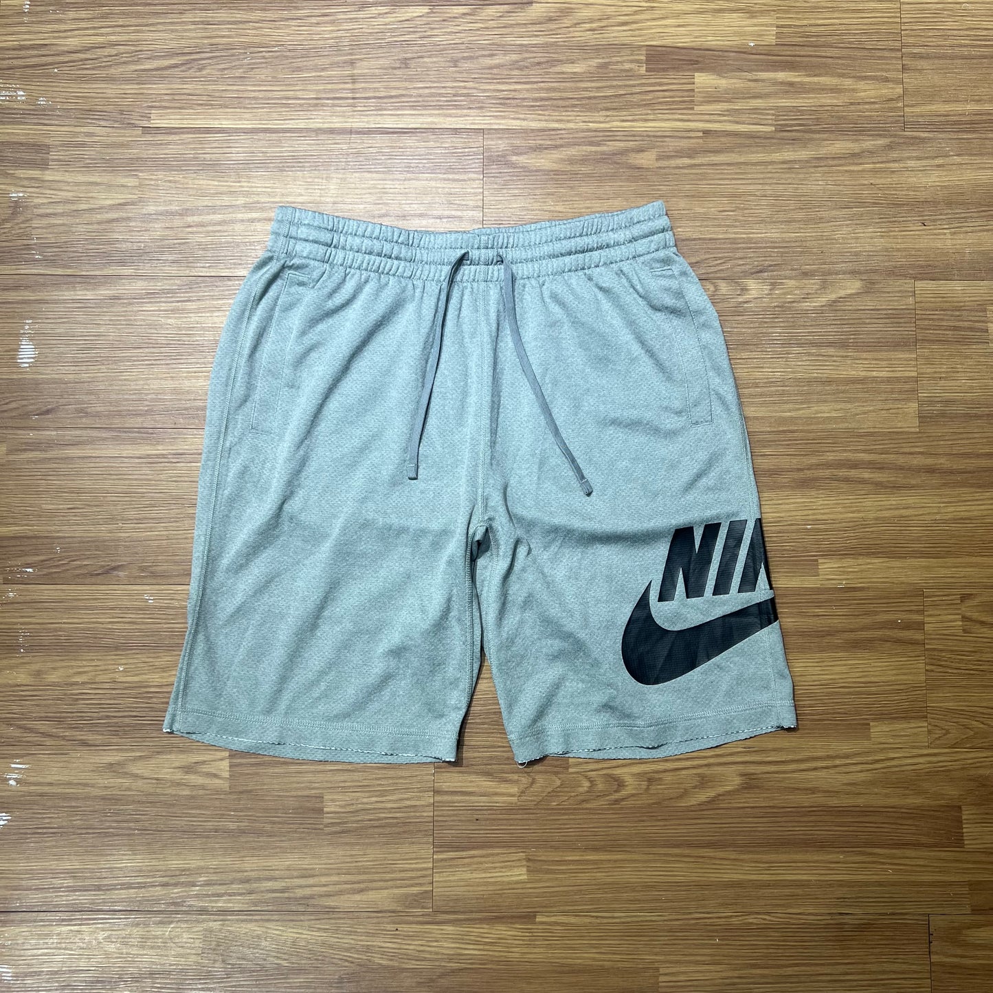 Nike SB Logo Dry Shorts Grey 829602-063 實拍