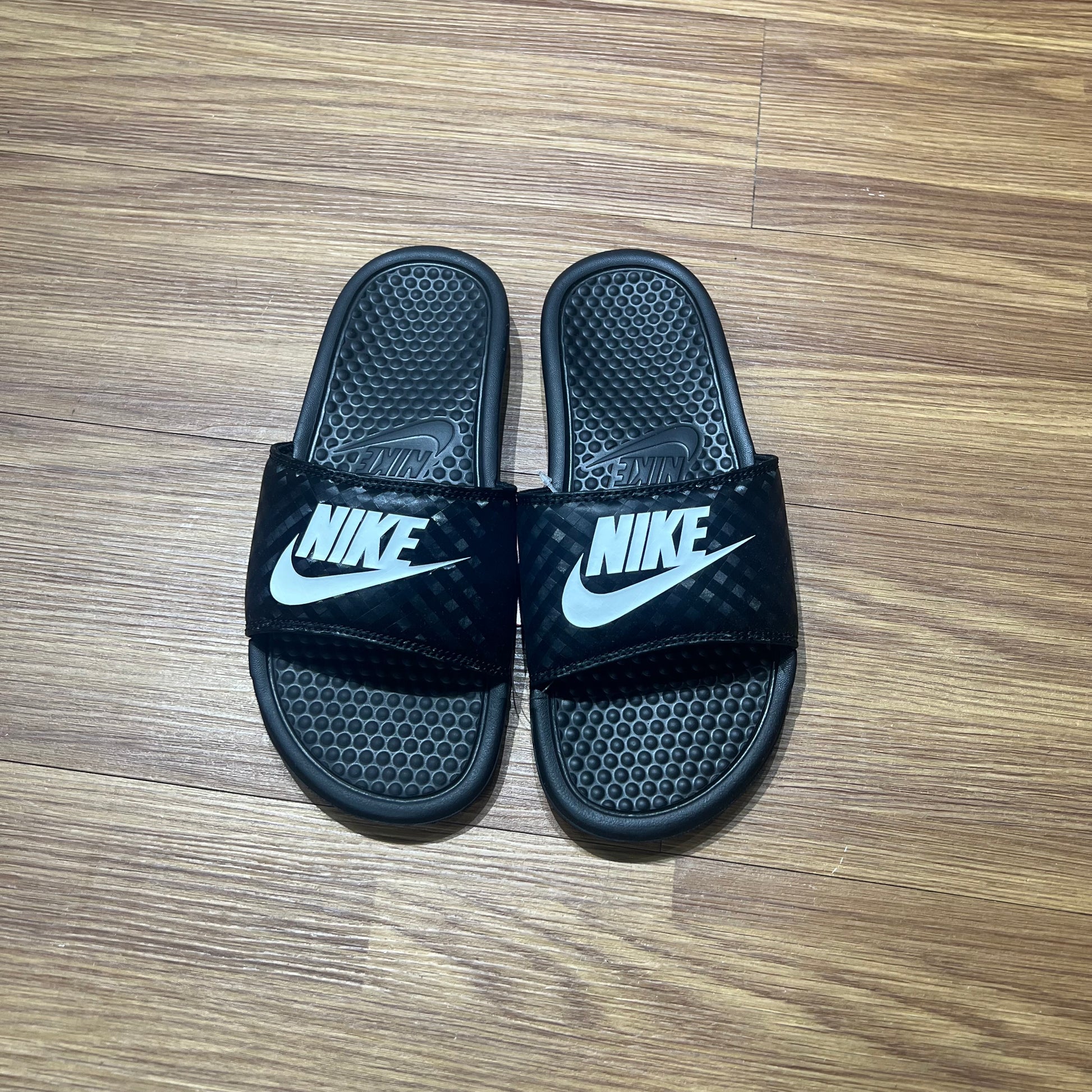 Nike WMNS Benassi JDI Sandal Black 343881-011 實拍