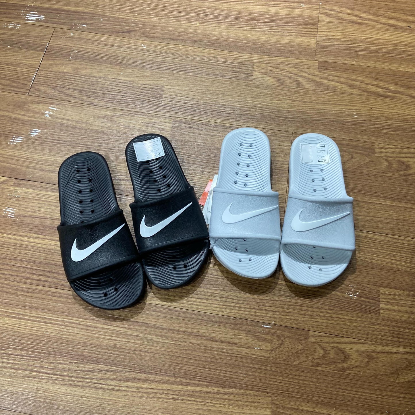 Nike WMNS Kawa Shower Slider Black / Pure Platinum 實拍