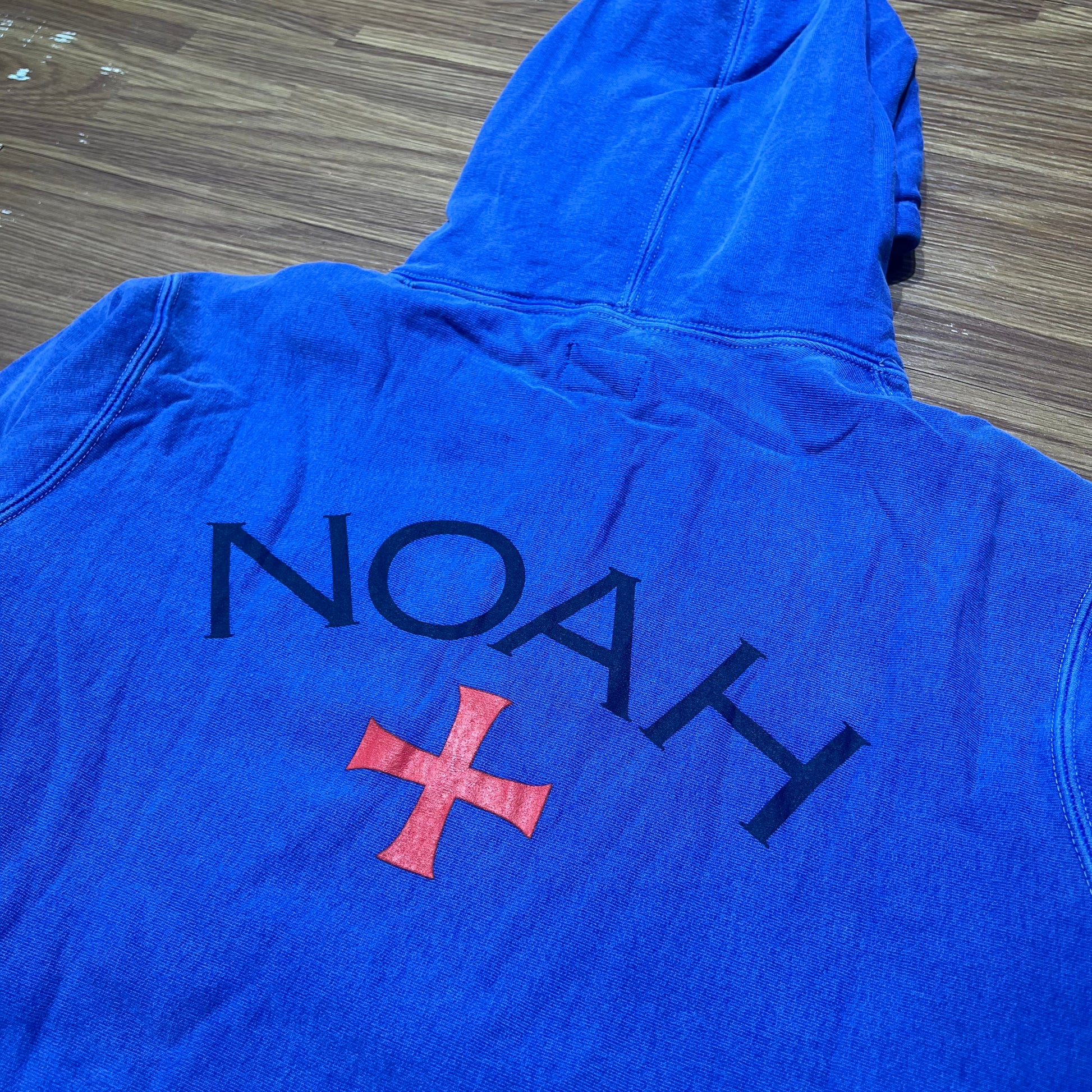 Noah NYC Core Logo Zip Up Blue SS3SS18BLU 背面logo細節實拍