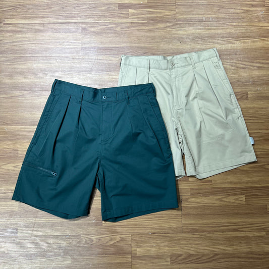 Pin Sktbs 2-Tuck Chino Shorts
