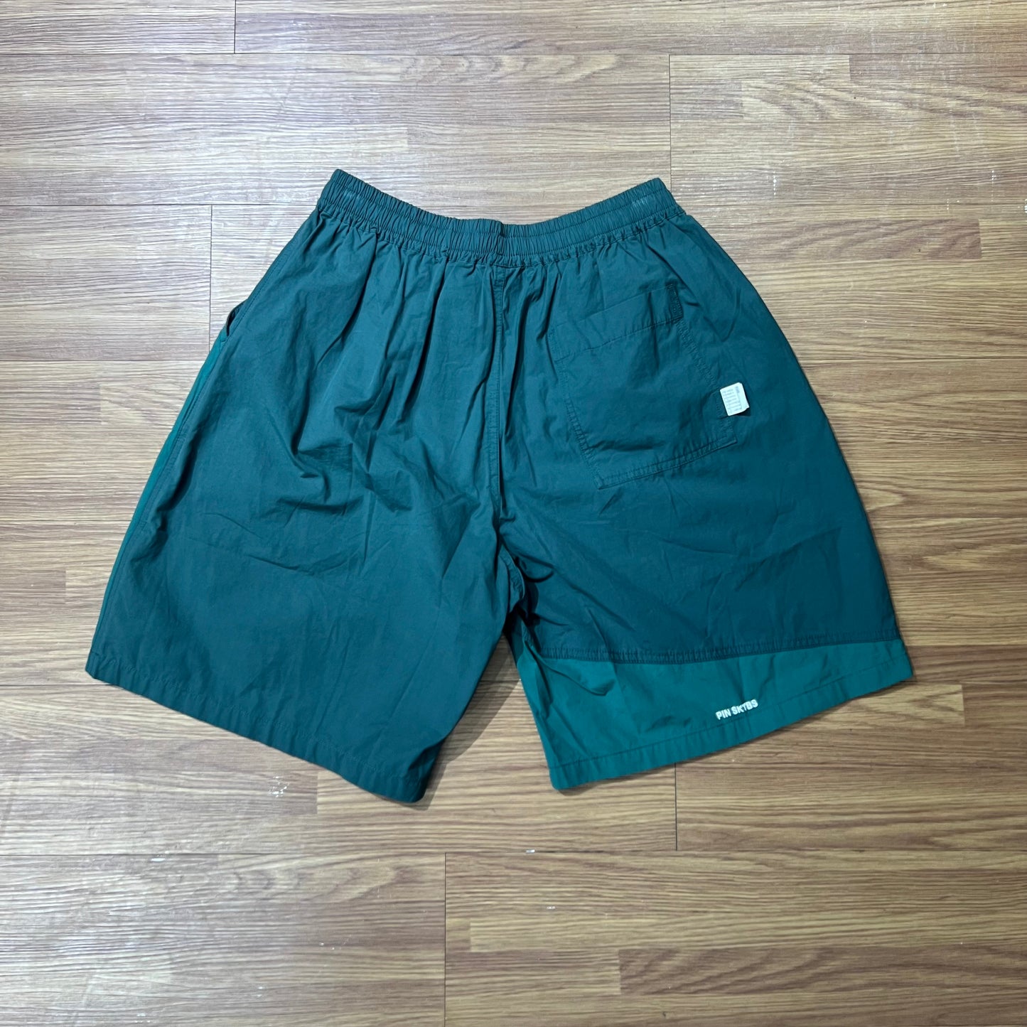 Pin Sktbs 22SS Split Beach Shorts