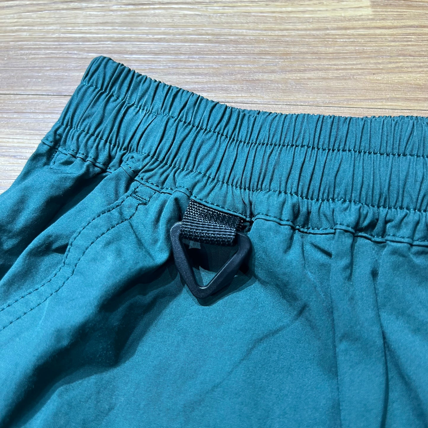 Pin Sktbs 22SS Split Beach Shorts