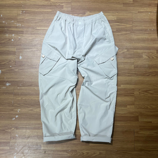 Pin Sktbs Utility Waterproof Cargo Pant Light Bone 實拍